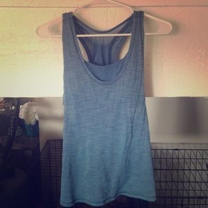 Lululemon tank with built in bra